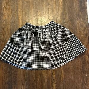 Patterned black and white skirt